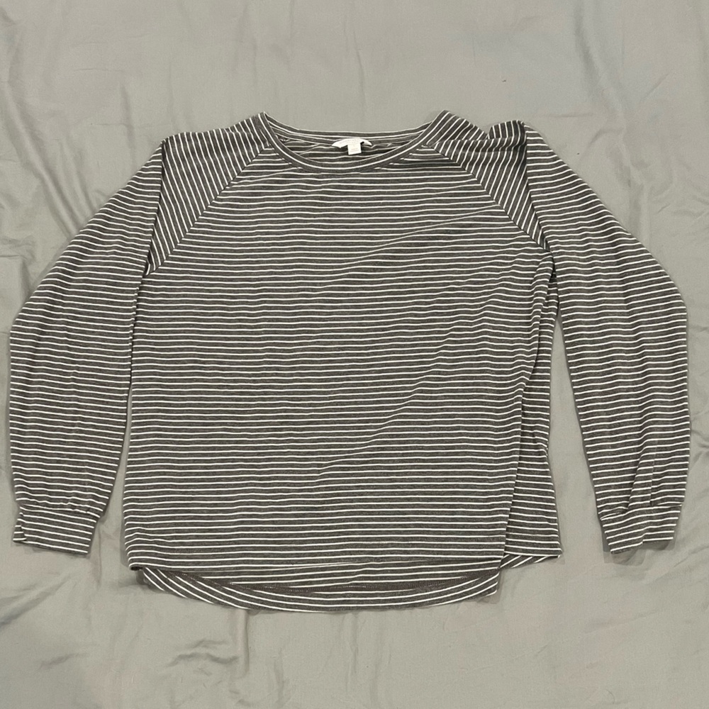 Long sleeve pajama top sz L